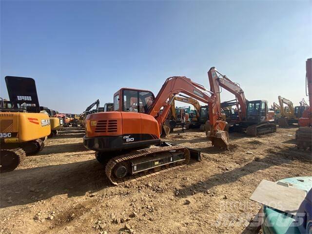 Doosan DX 80 Mini excavadoras < 7t