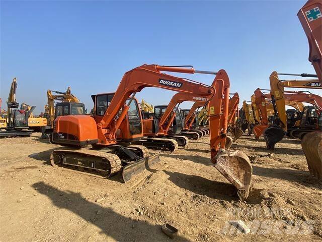 Doosan DX 80 Mini excavadoras < 7t