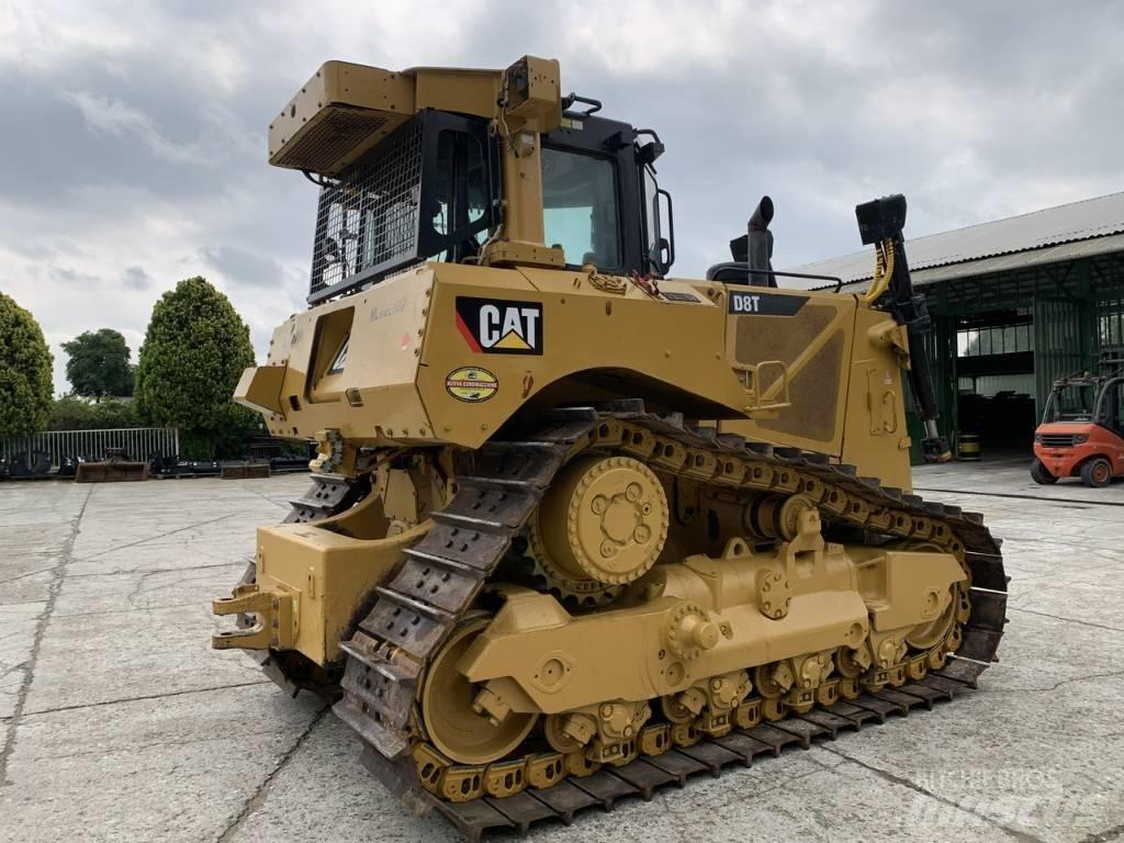 CAT D 8 T Buldozer sobre oruga