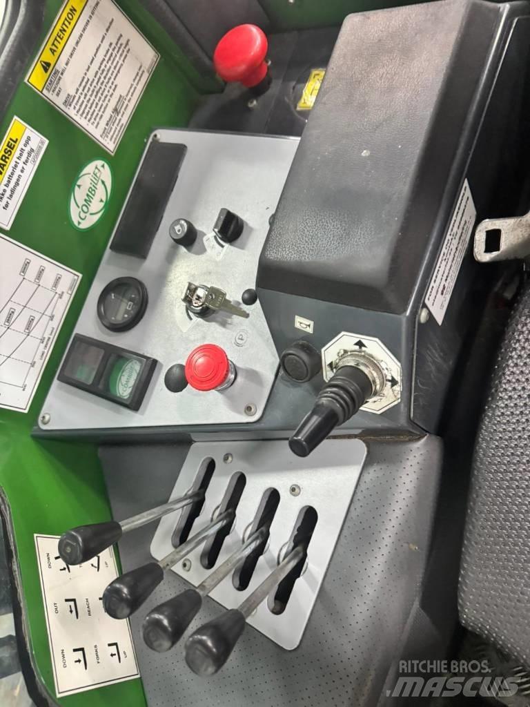 Combilift C 4000 E Carretillas de carga lateral