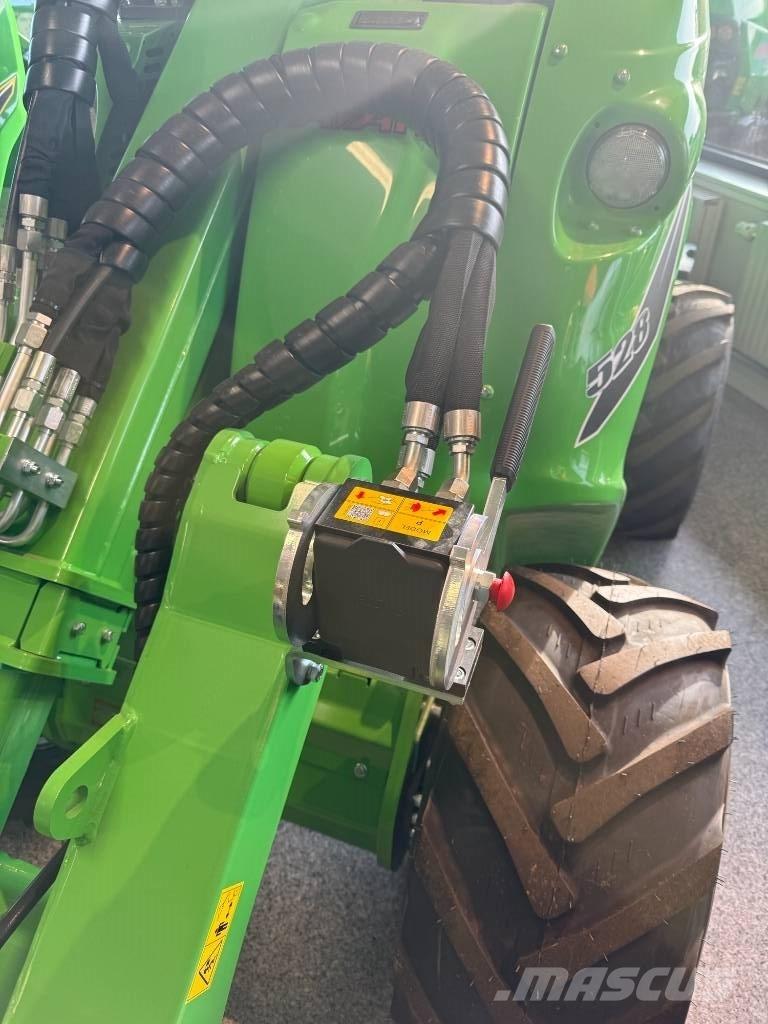 Avant 528 Minicargadoras