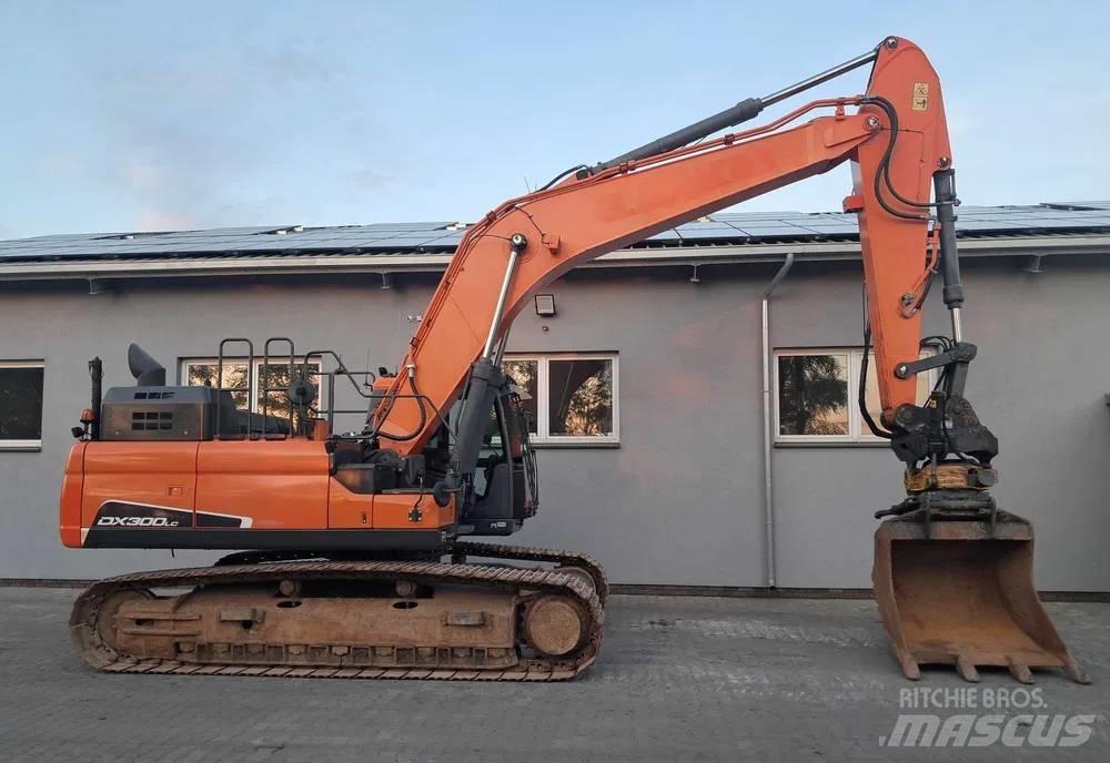 Doosan DX 300 LC-5 Excavadoras de cadenas