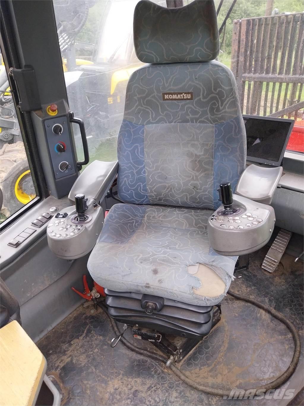 Komatsu 860.4 Autocargadoras