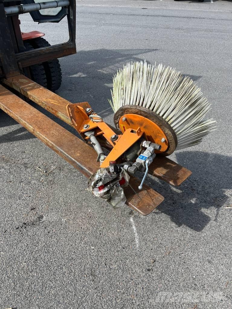 Mulag BRG 1000 Otros equipos para carreteras y quitanieves