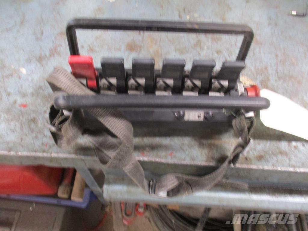 Hiab 245E-5 Grúas cargadoras