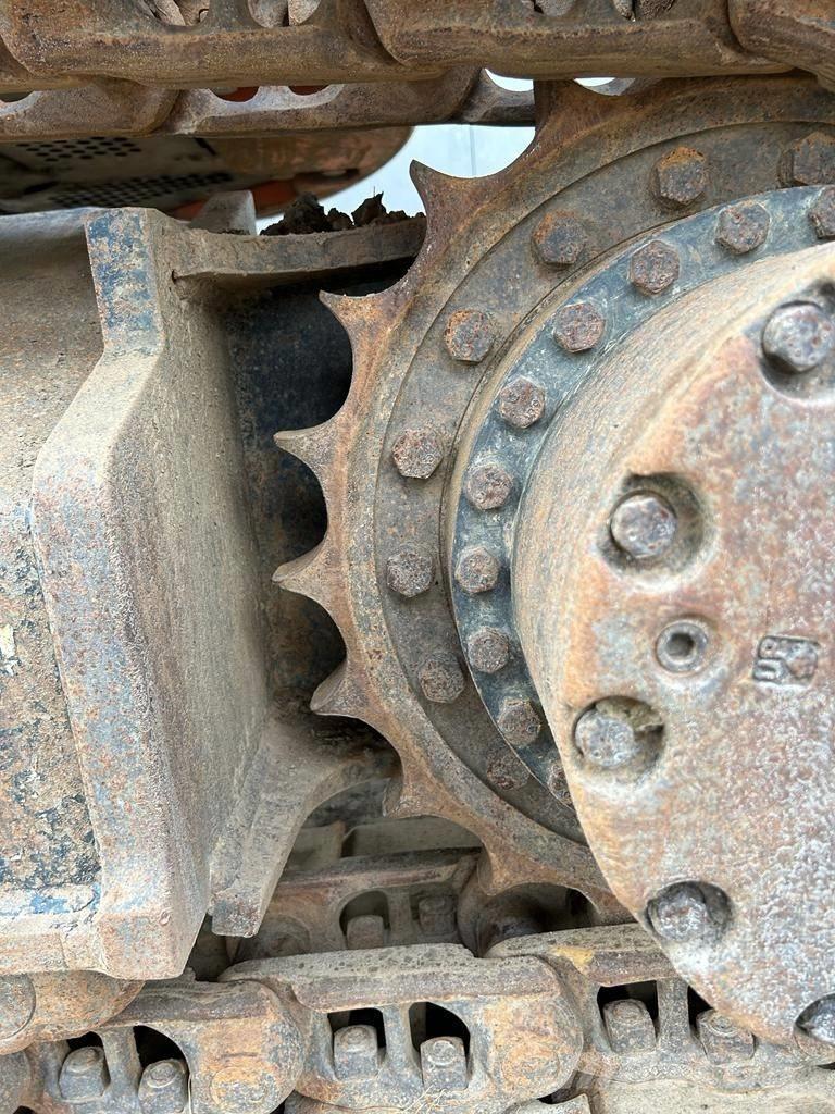 Hitachi ZX 225 US LC Excavadoras de cadenas