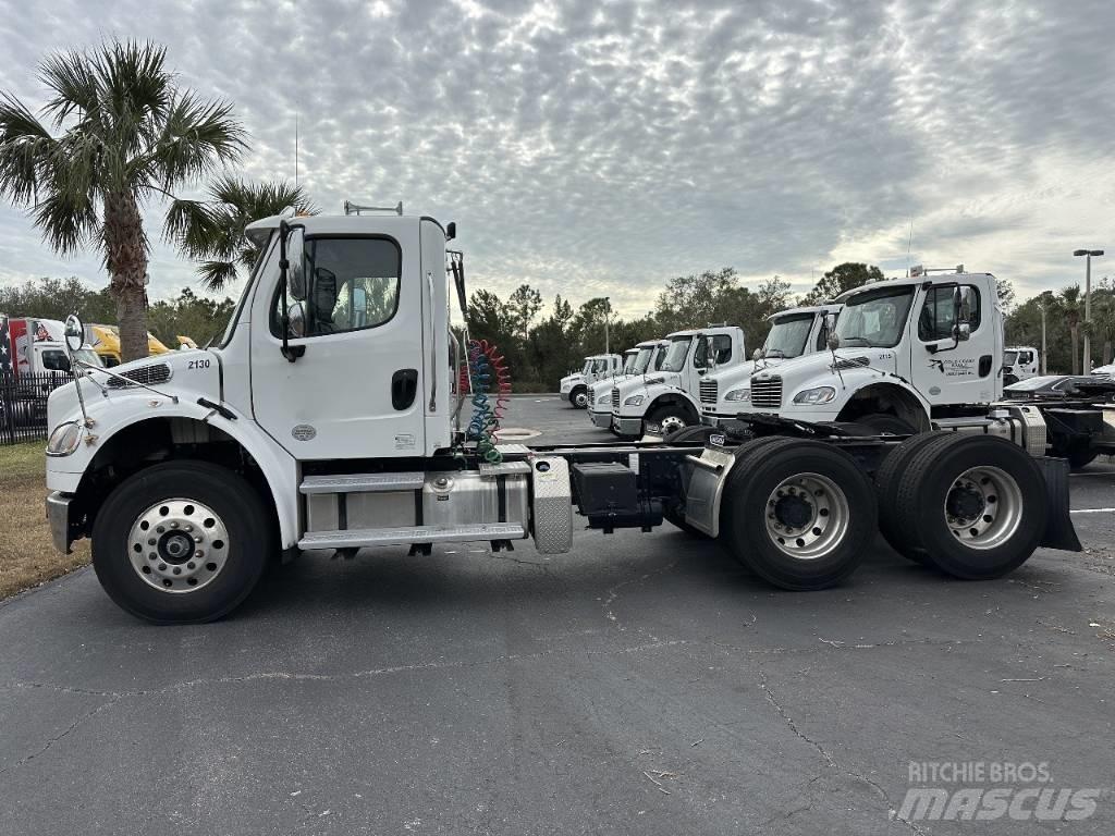 Freightliner M2 Cabezas tractoras