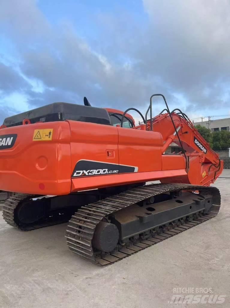Doosan DX300LC-9C Excavadoras de cadenas