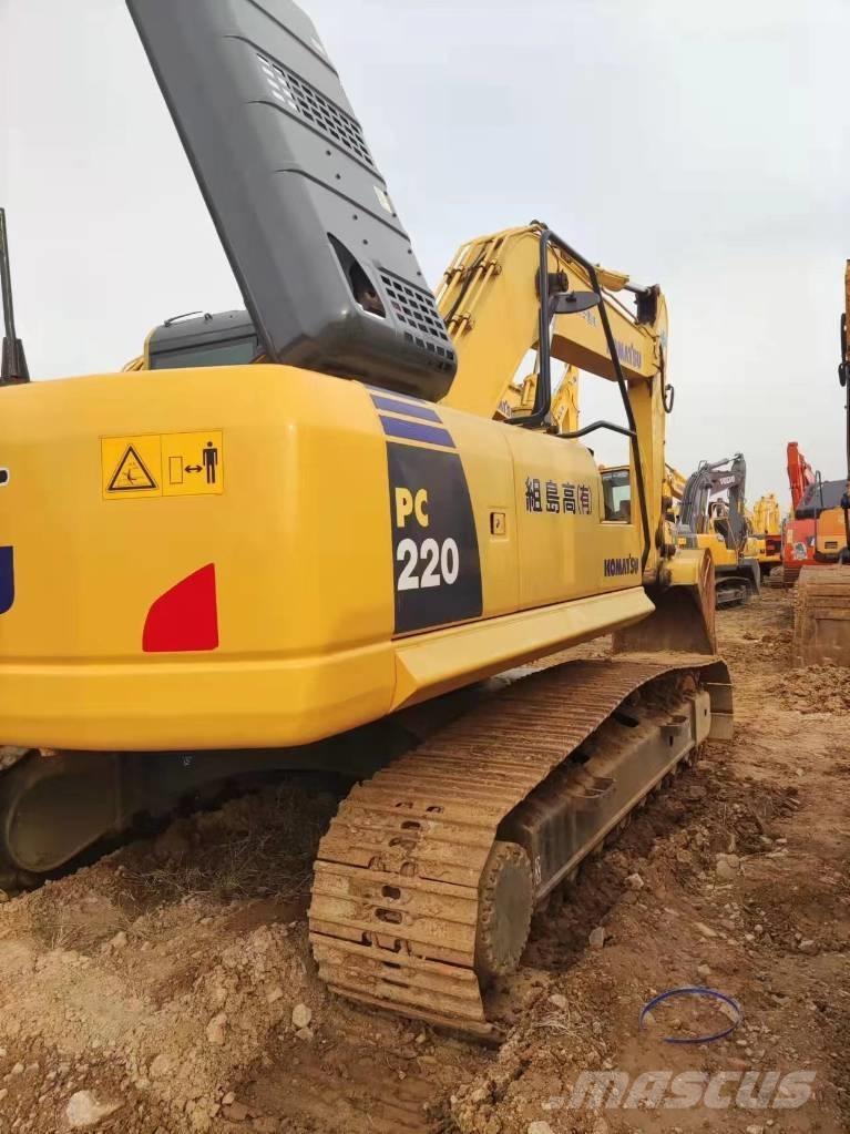 Komatsu PC220 Excavadoras de cadenas
