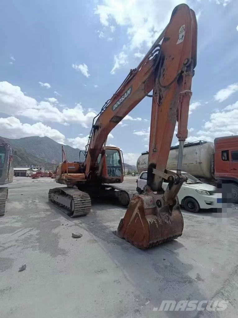 Doosan DH225LC-9 Excavadoras de cadenas
