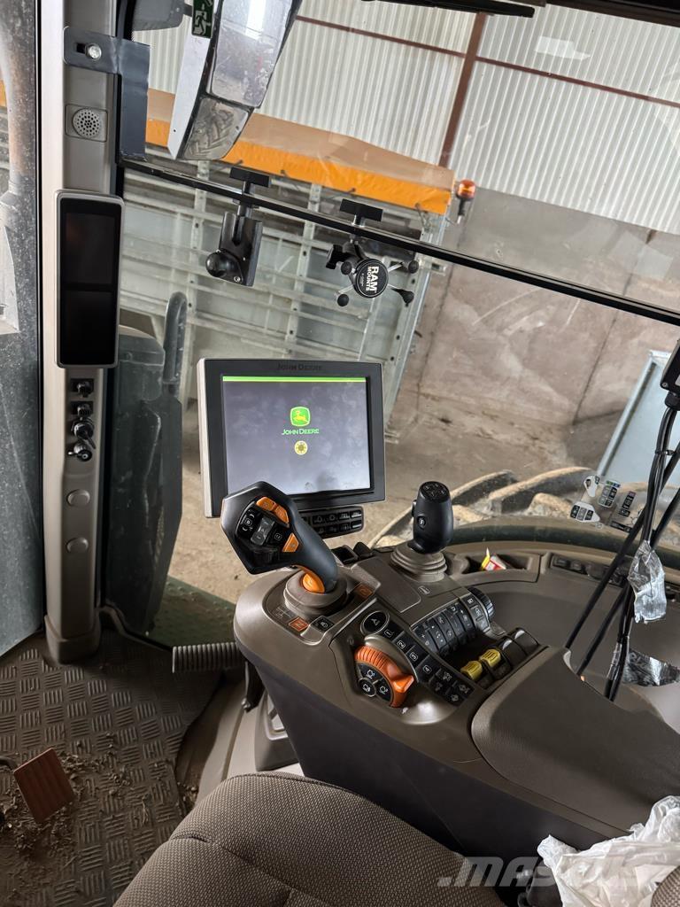 John Deere 7R310 Tractores