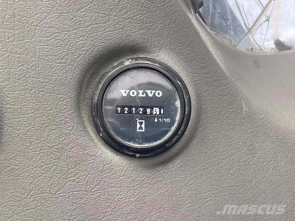 Volvo EC 300 D Excavadoras de cadenas