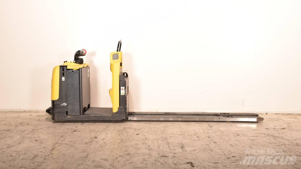 Hyster LO 2.0 Recogepedidos de baja altura