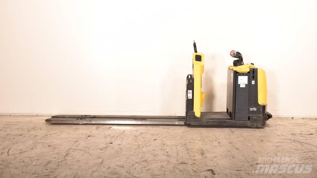Hyster LO 2.0 Recogepedidos de baja altura