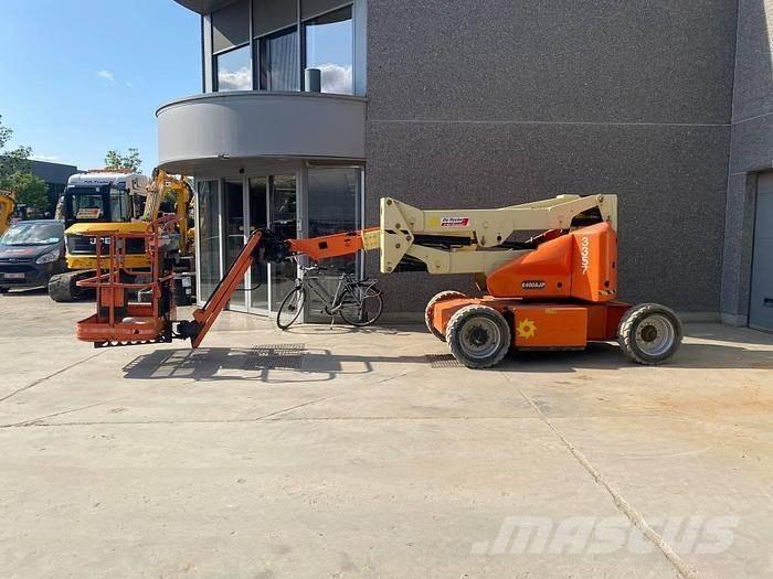 JLG E400AJP Plataforma de trabajo articulada