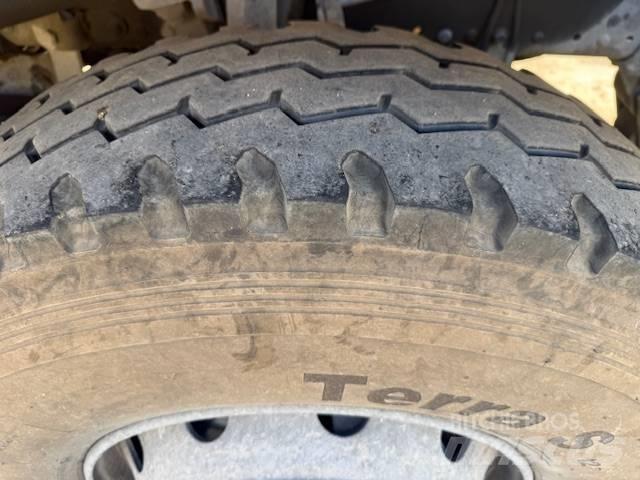 MAN 41.460 F Mezcladoras de cemento y hormigón