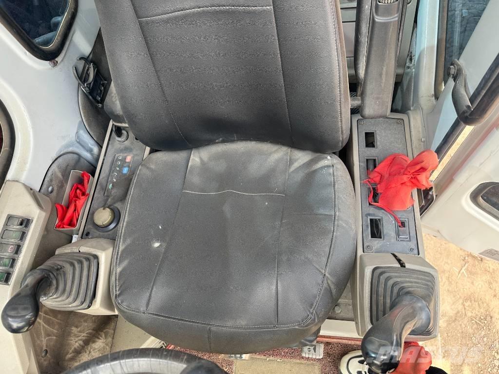 Doosan DH 150 W-7 Excavadoras de ruedas