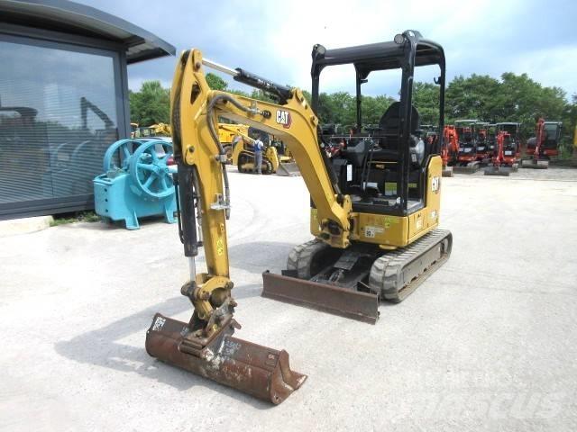 CAT 302 CR Mini excavadoras < 7t