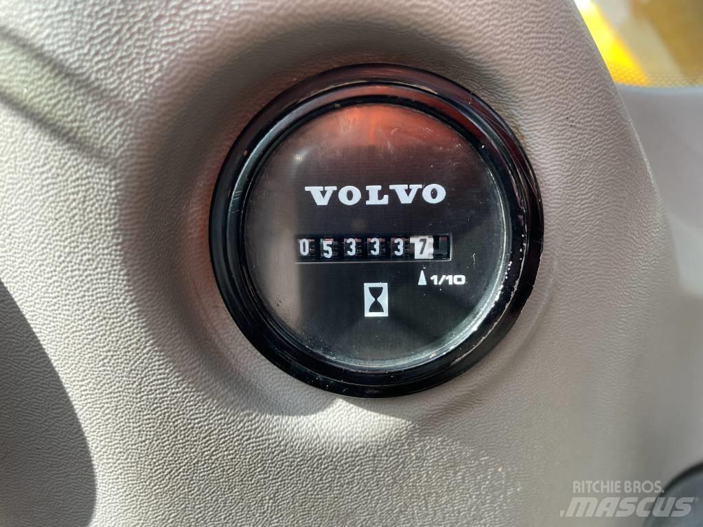Volvo ECR 235 Excavadoras de cadenas