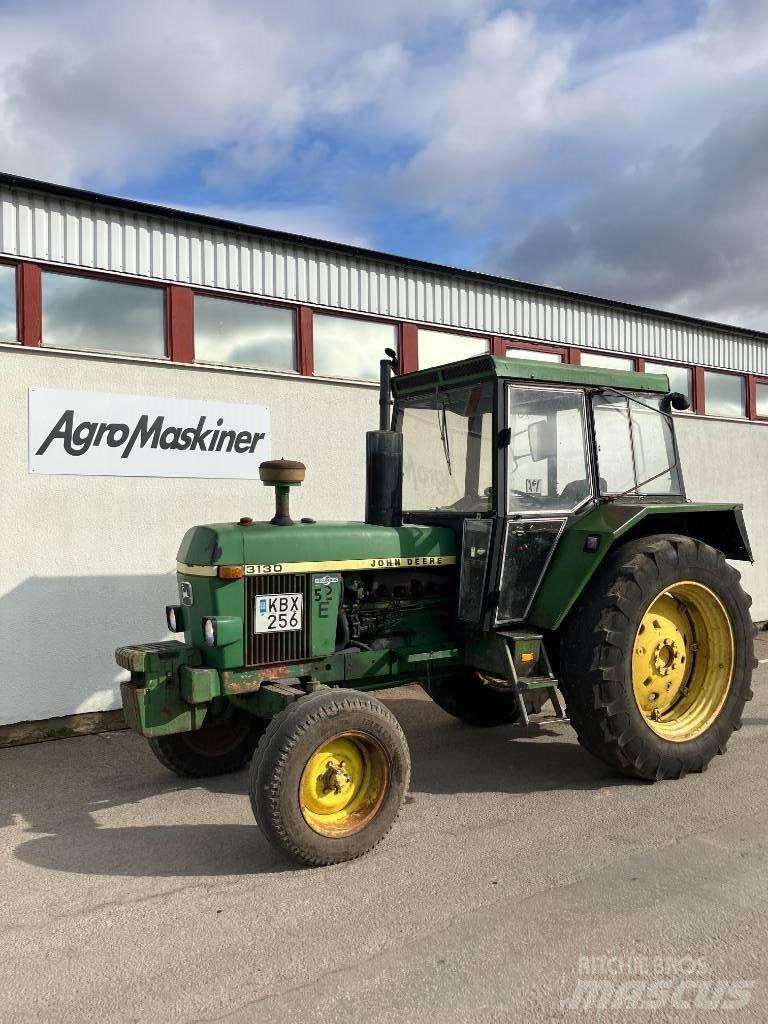 John Deere 3130 Tractores