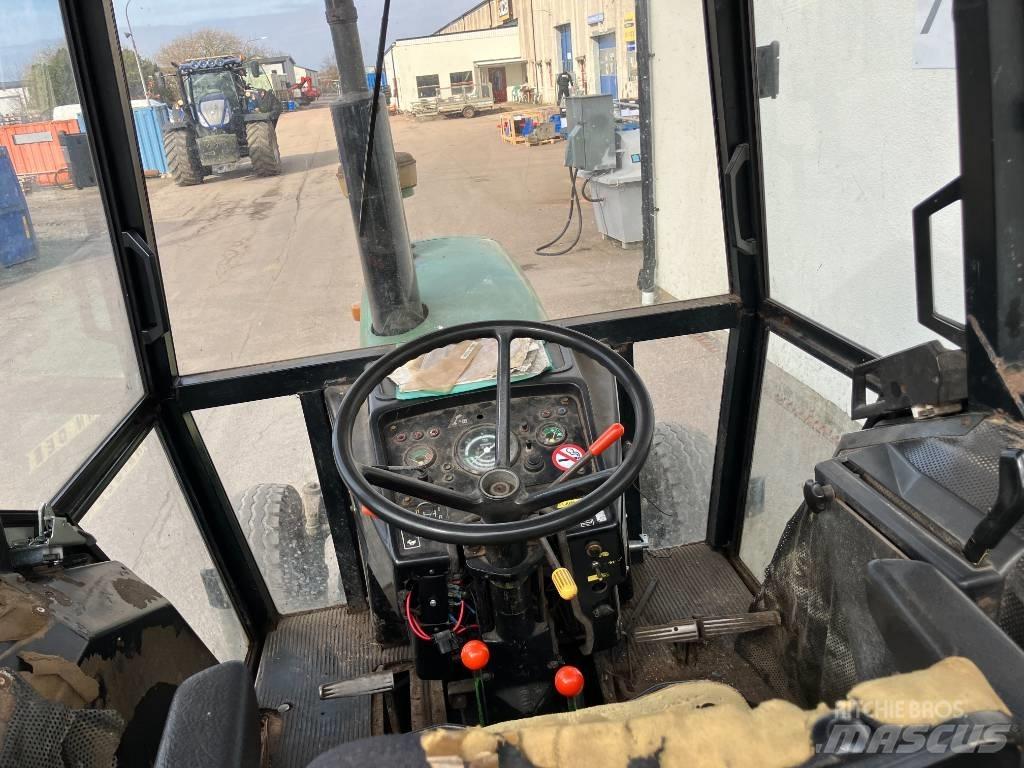 John Deere 3130 Tractores