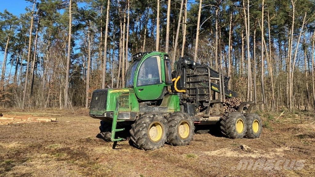 John Deere 1010 E Autocargadoras