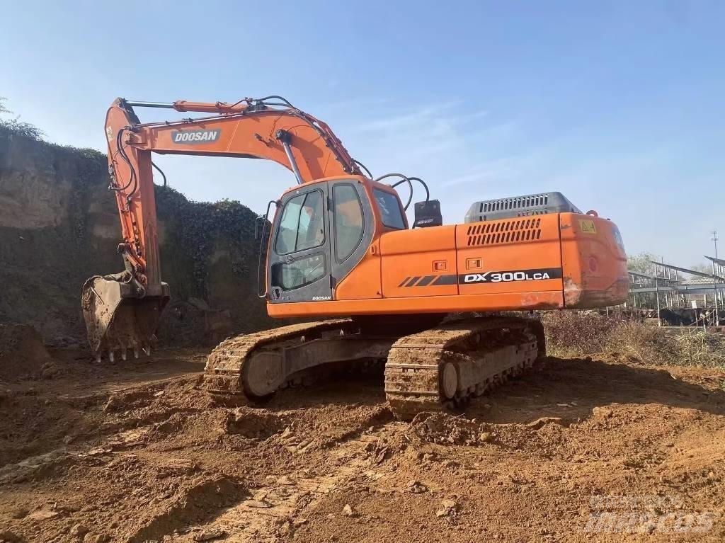 Doosan DX 300 LC Excavadoras de cadenas