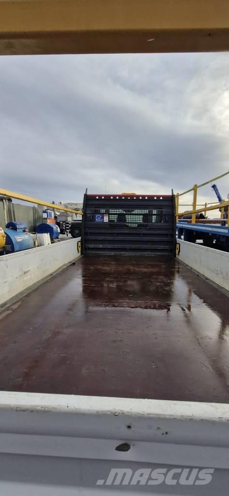 Ford Transit 350 Furgonetas caja abierta