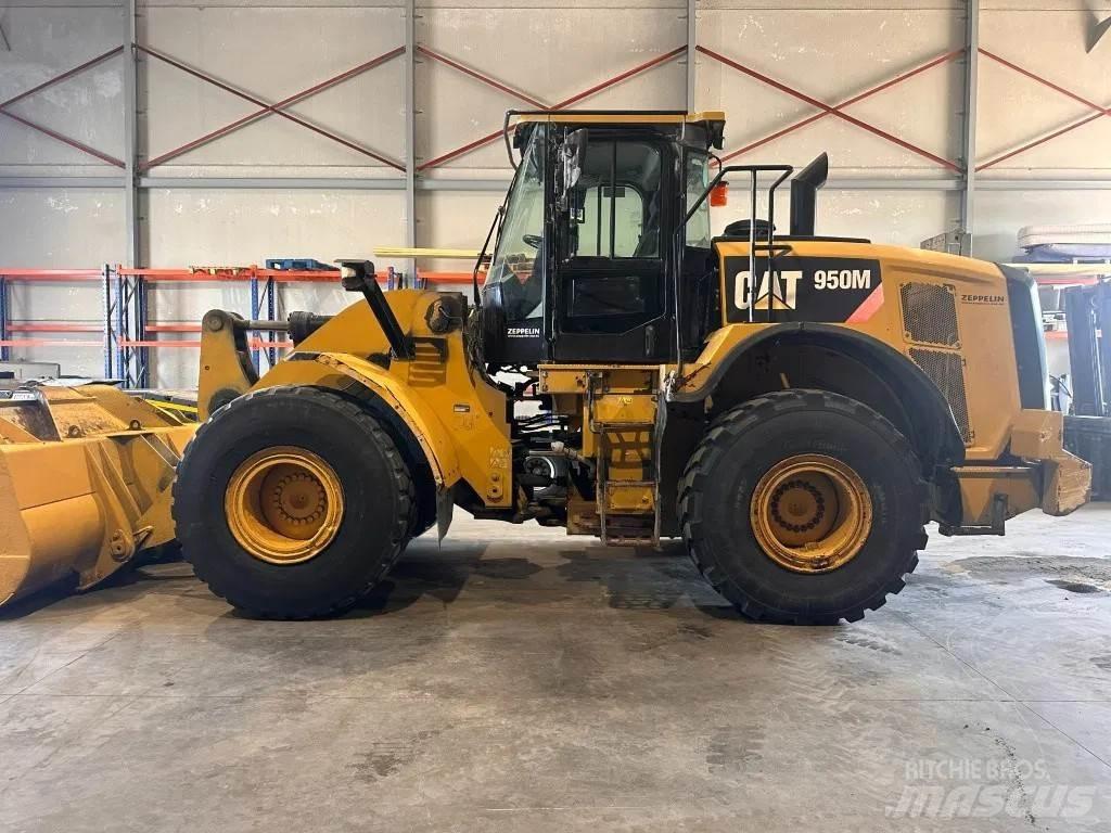 CAT 950M Cargadoras sobre ruedas