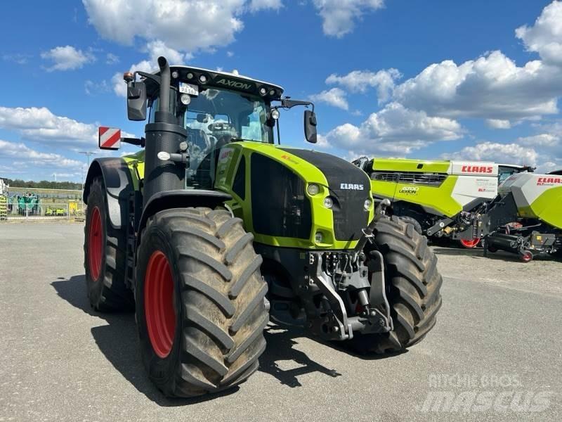 CLAAS Axion 960 Tractores
