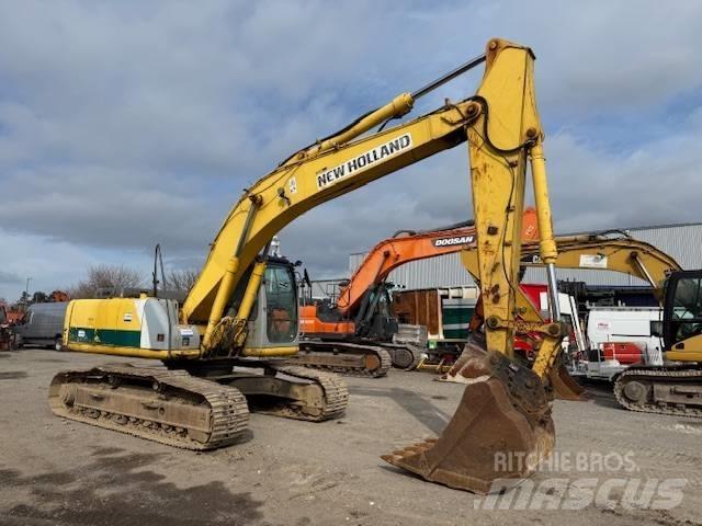 New Holland E 215 Excavadoras de cadenas