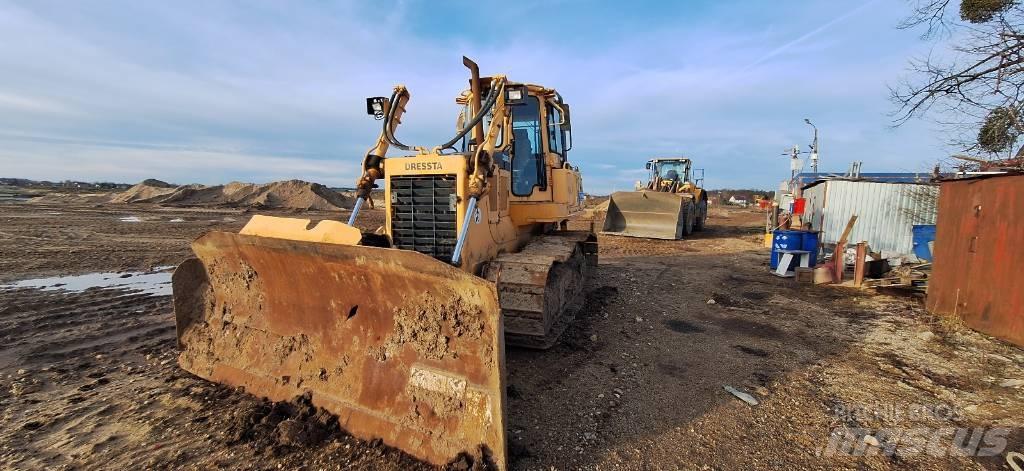 Dressta TD14 M Buldozer sobre oruga