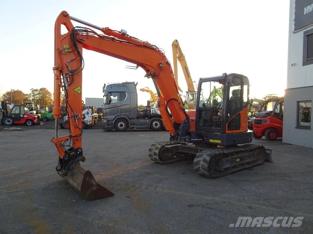 Doosan DX85R-3 Excavadoras de cadenas