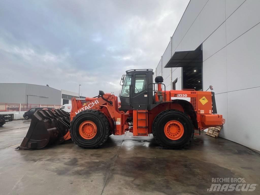 Hitachi ZW 330 Cargadoras sobre ruedas