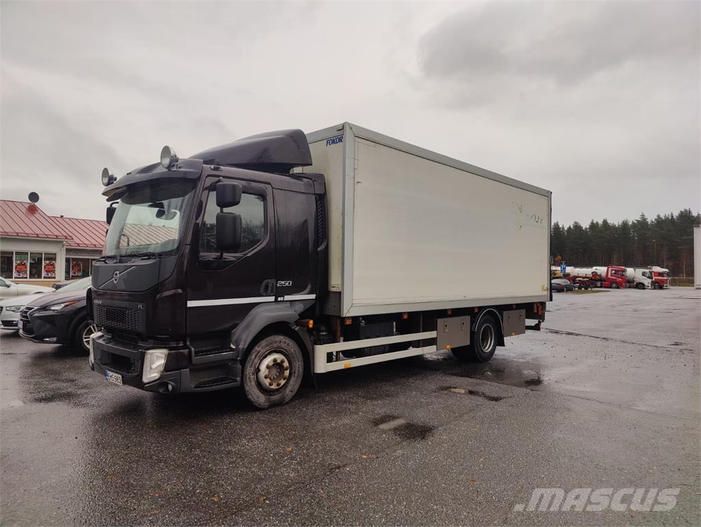 Volvo FL 250 Camiones caja cerrada