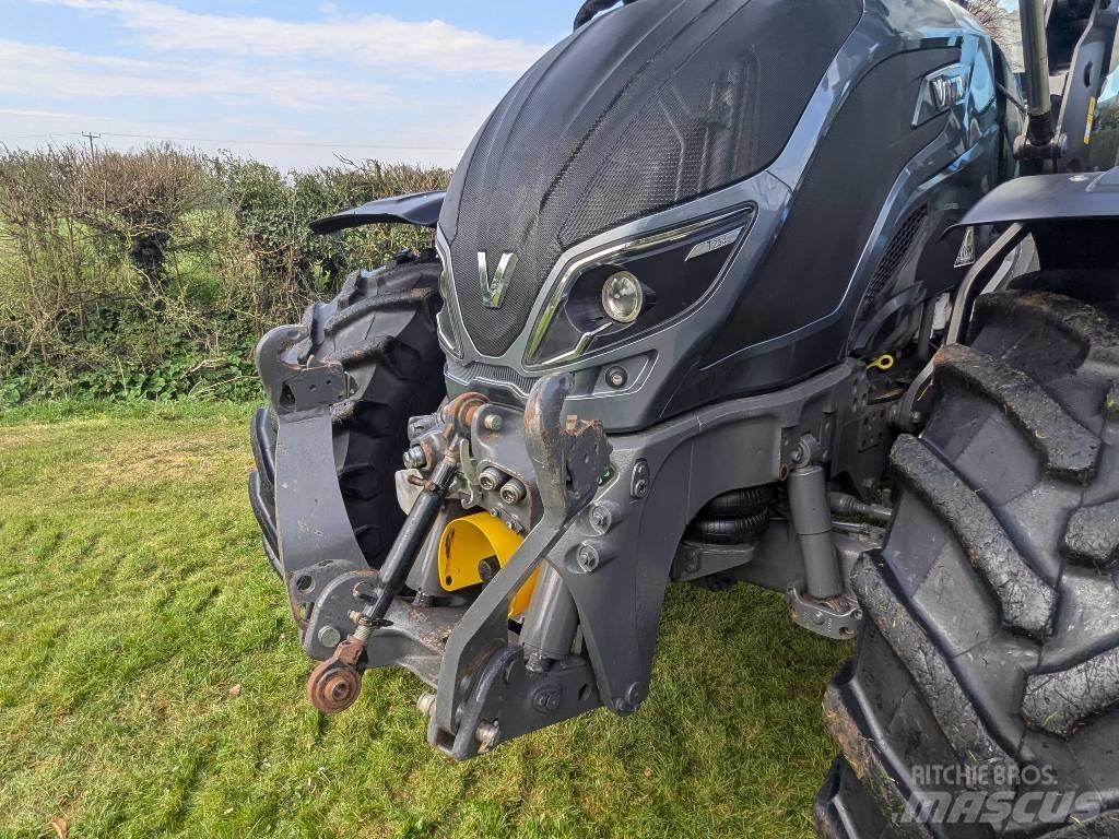 Valtra T 254 Tractores