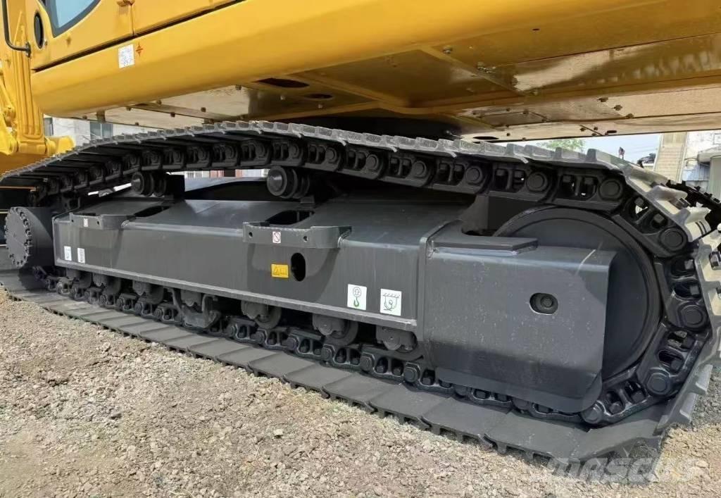 Komatsu PC 200-8 Excavadoras de cadenas