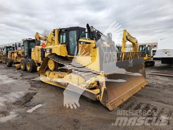 CAT D6T LGP Buldozer sobre oruga
