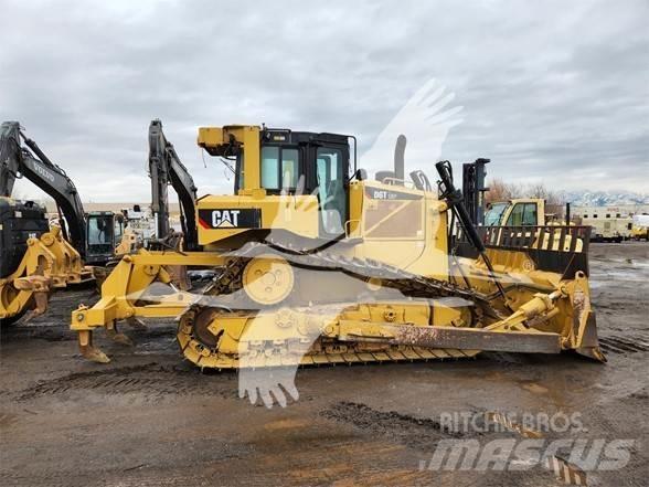 CAT D6T LGP Buldozer sobre oruga