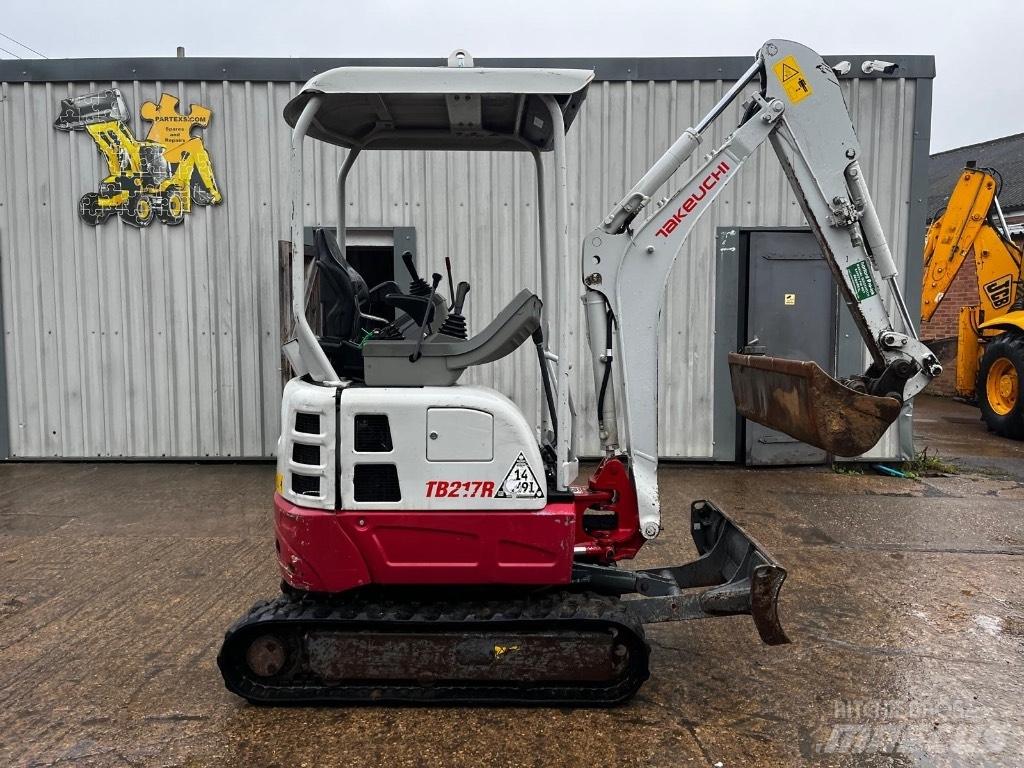Takeuchi TB 217 R Mini excavadoras < 7t