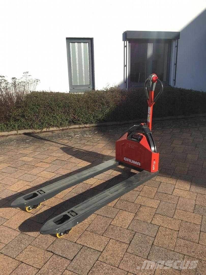 Linde MT12 Apiladores eléctricos