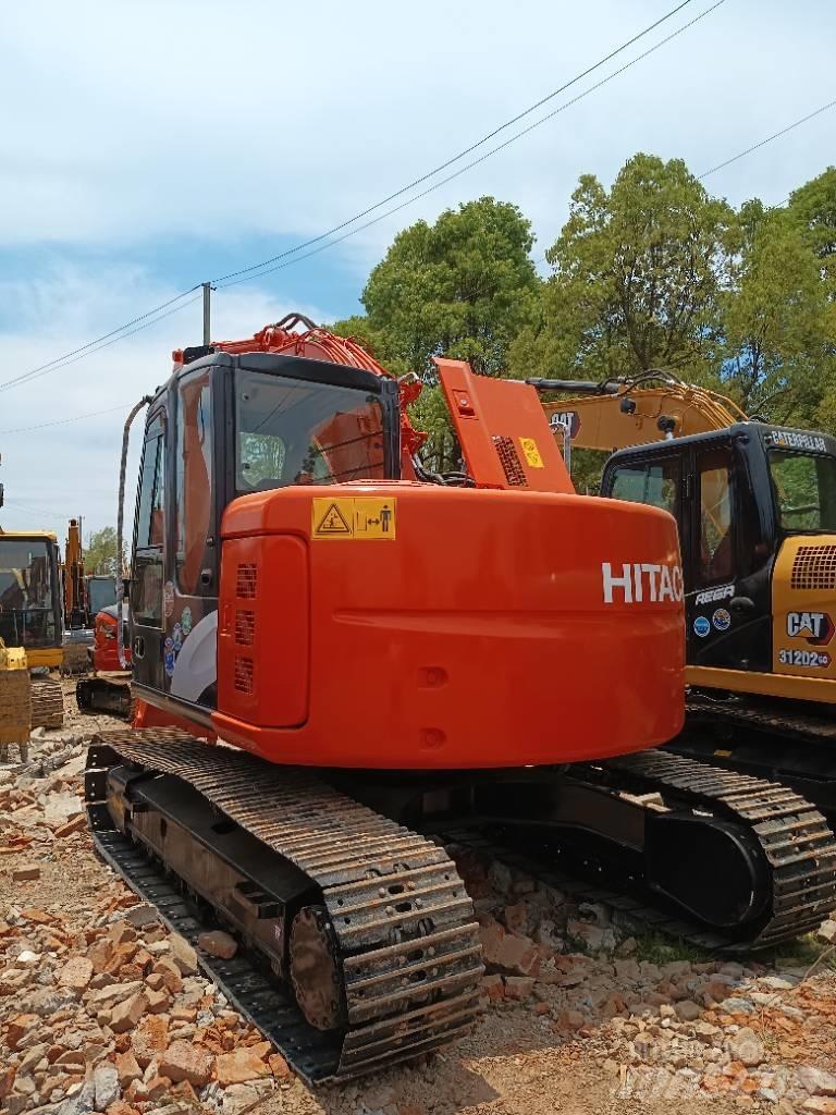 Hitachi ZX 135 Excavadoras de cadenas