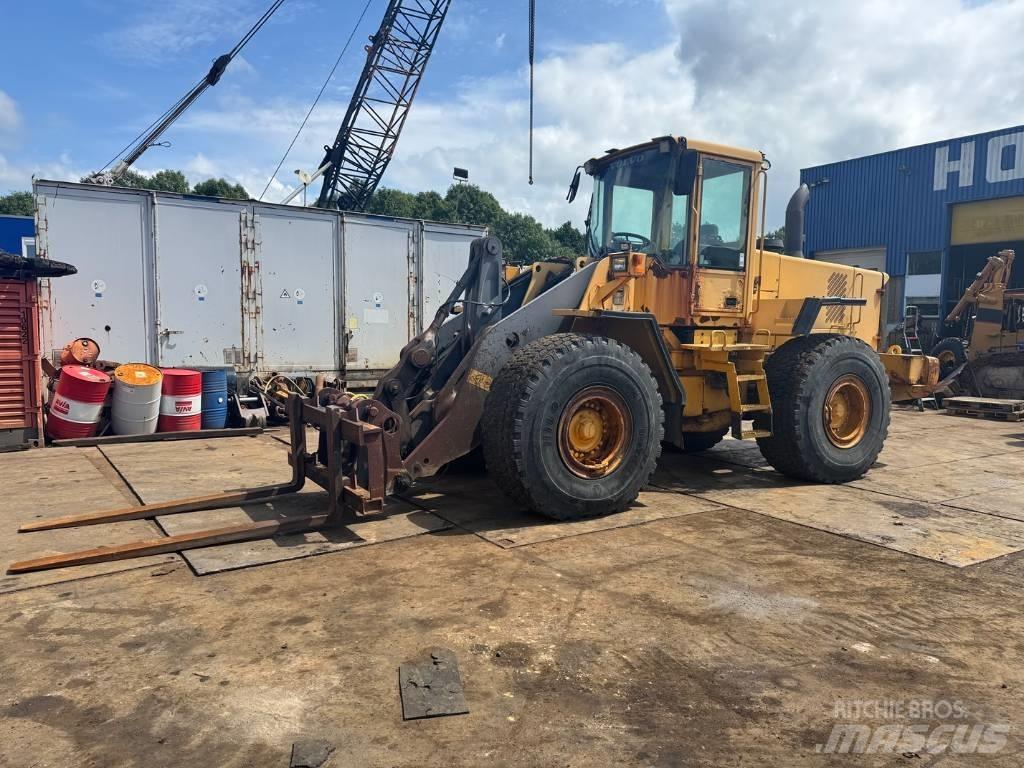 Volvo L 120 D Cargadoras sobre ruedas