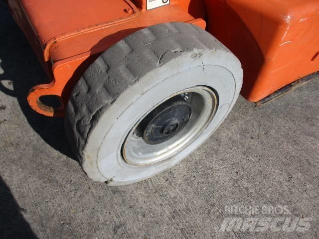 JLG E400AJP (817) Plataforma elevadora autopropulsada