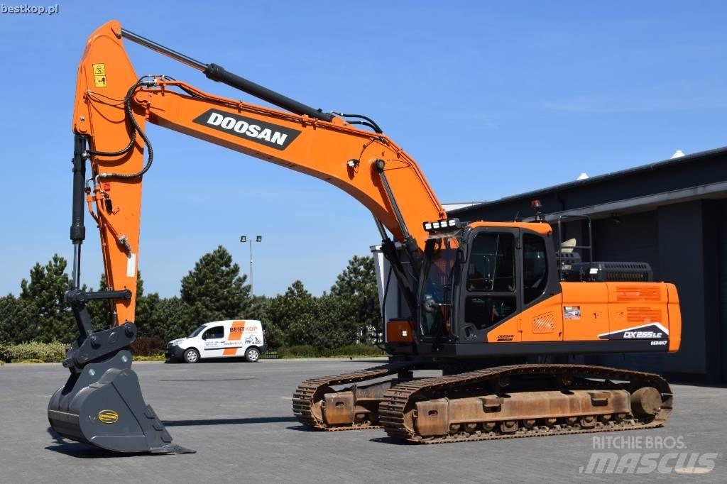 Doosan DX 255 LC-7 Excavadoras de cadenas