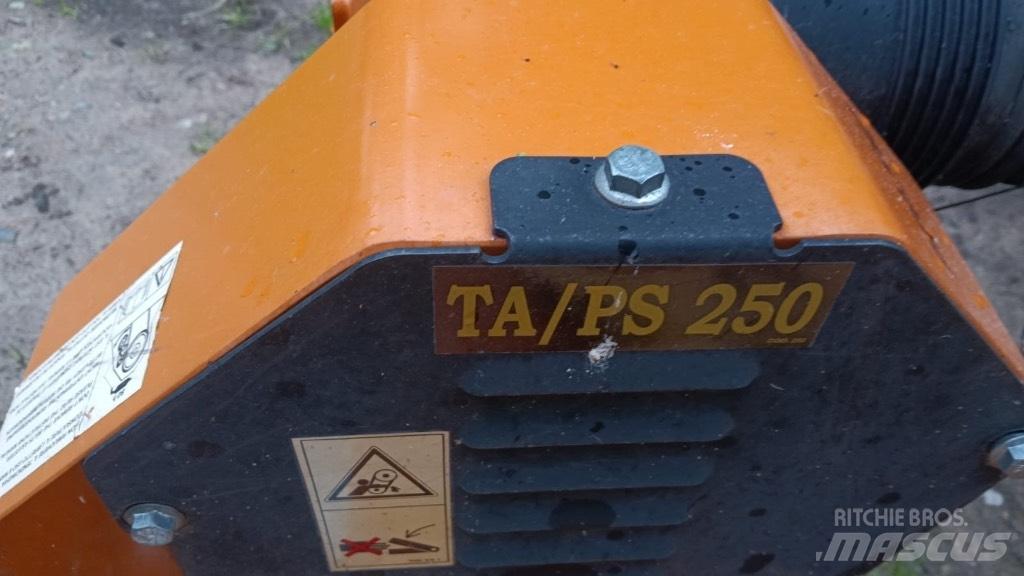 Berti TĀ/PS 250 Corta-césped delanteros y traseros