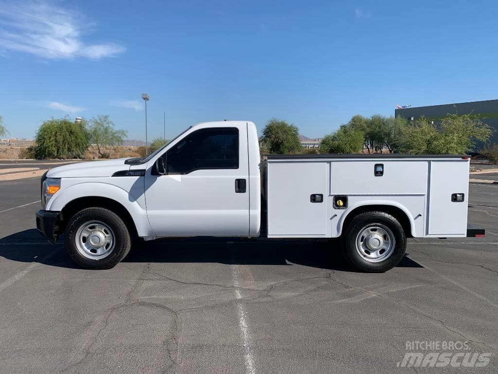 Ford F 350 HD Vehículos - Taller