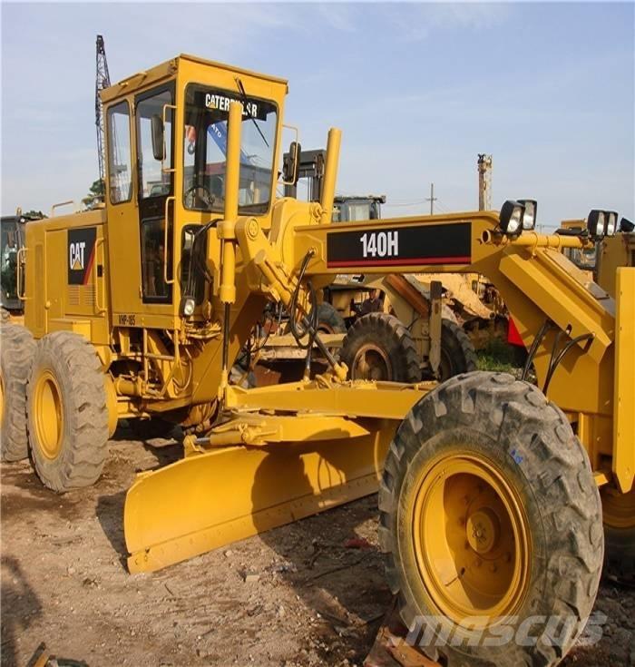 CAT 140 H Motoniveladoras