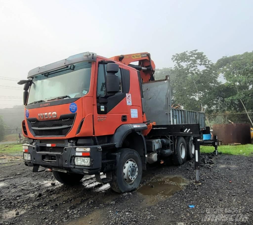 Iveco Trakker 410 Camiones grúa