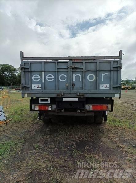 Iveco Trakker 410 Camiones grúa